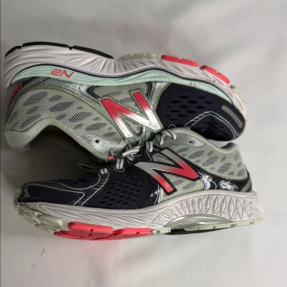 New Balance Black and Pink Athletic Shoes with Mesh Upper - Picture 7 of 9